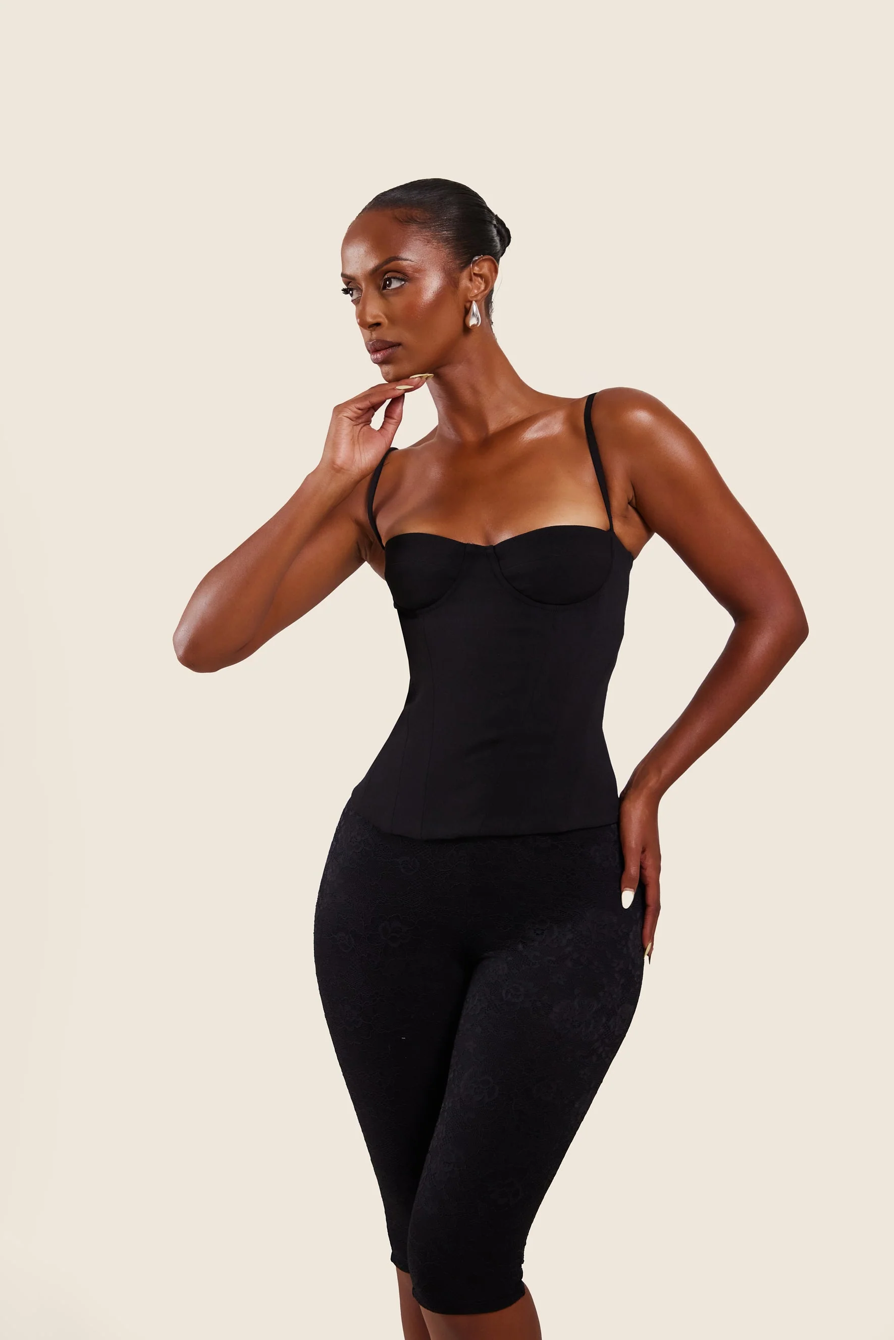 The Brielle Capri Bottoms in Black - Image 9