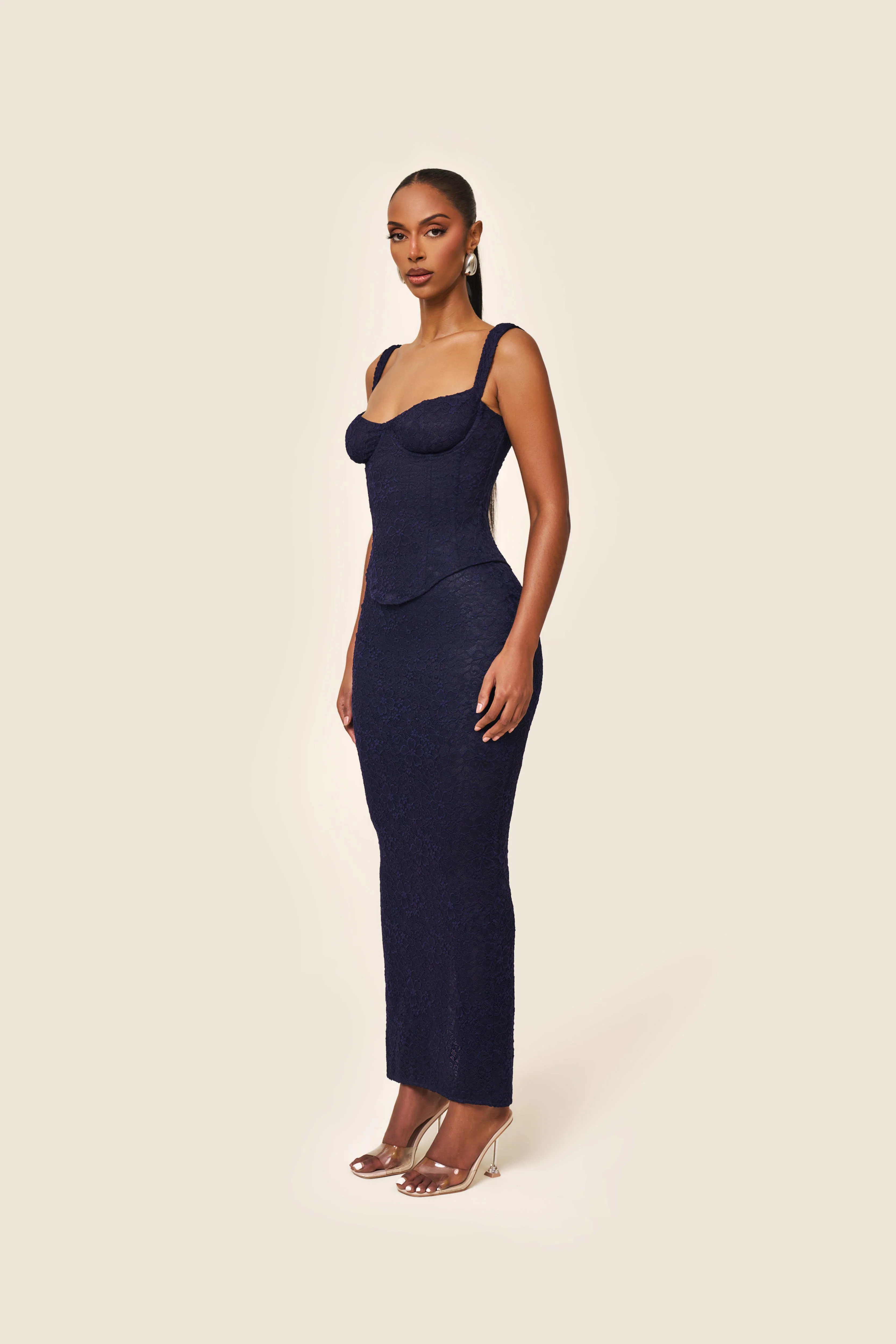 The Cinched Lace Maxi Skirt in Navy - Image 10