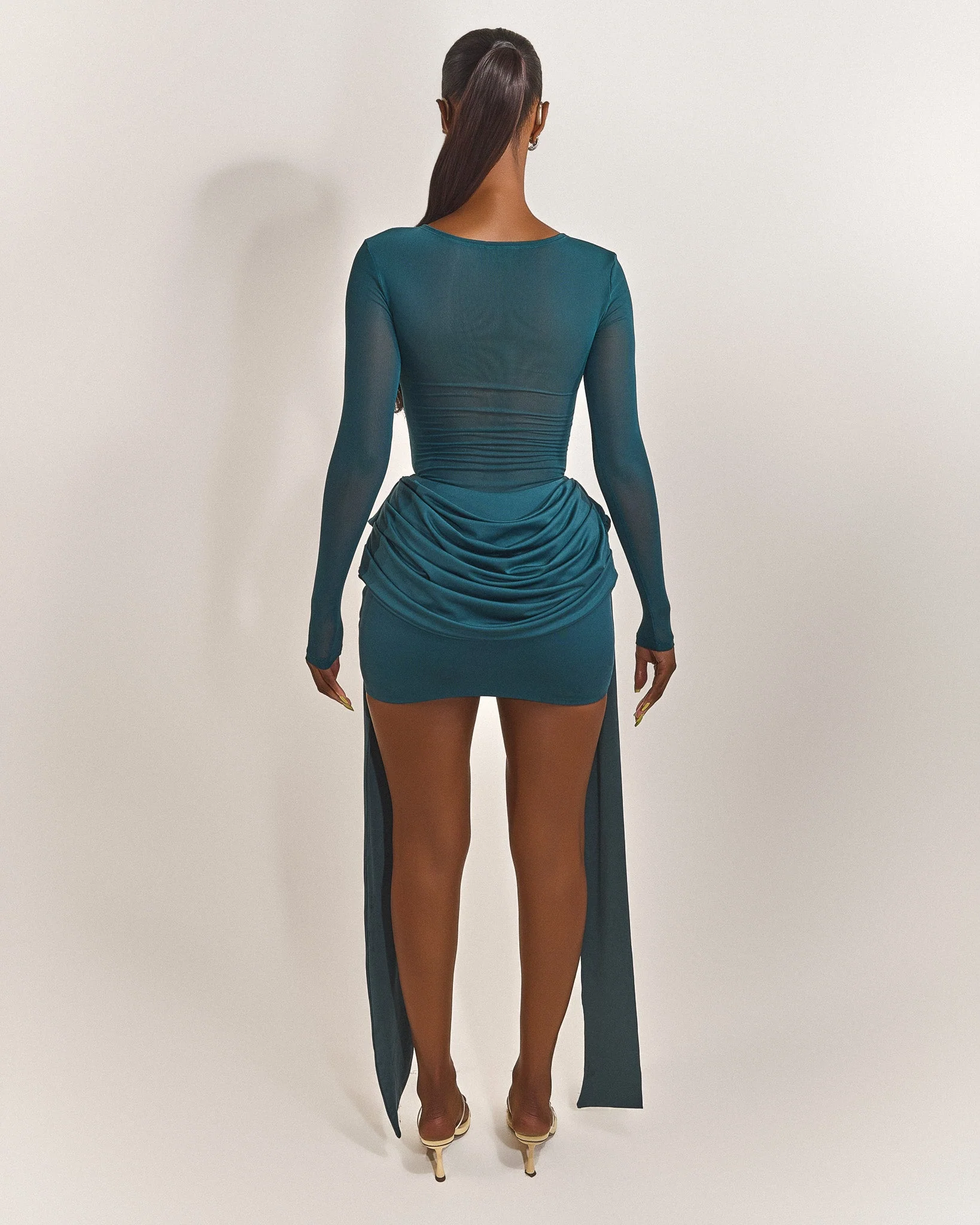 The Yara Skirt in Teal - Image 6