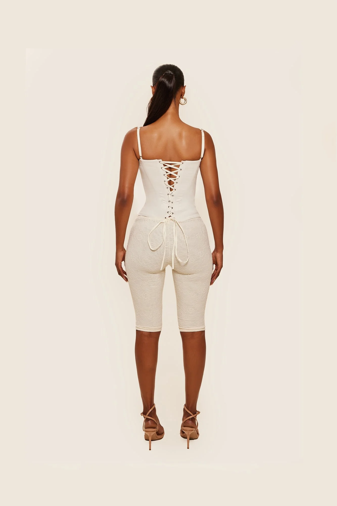 The Everly Corset in Off White - Image 10