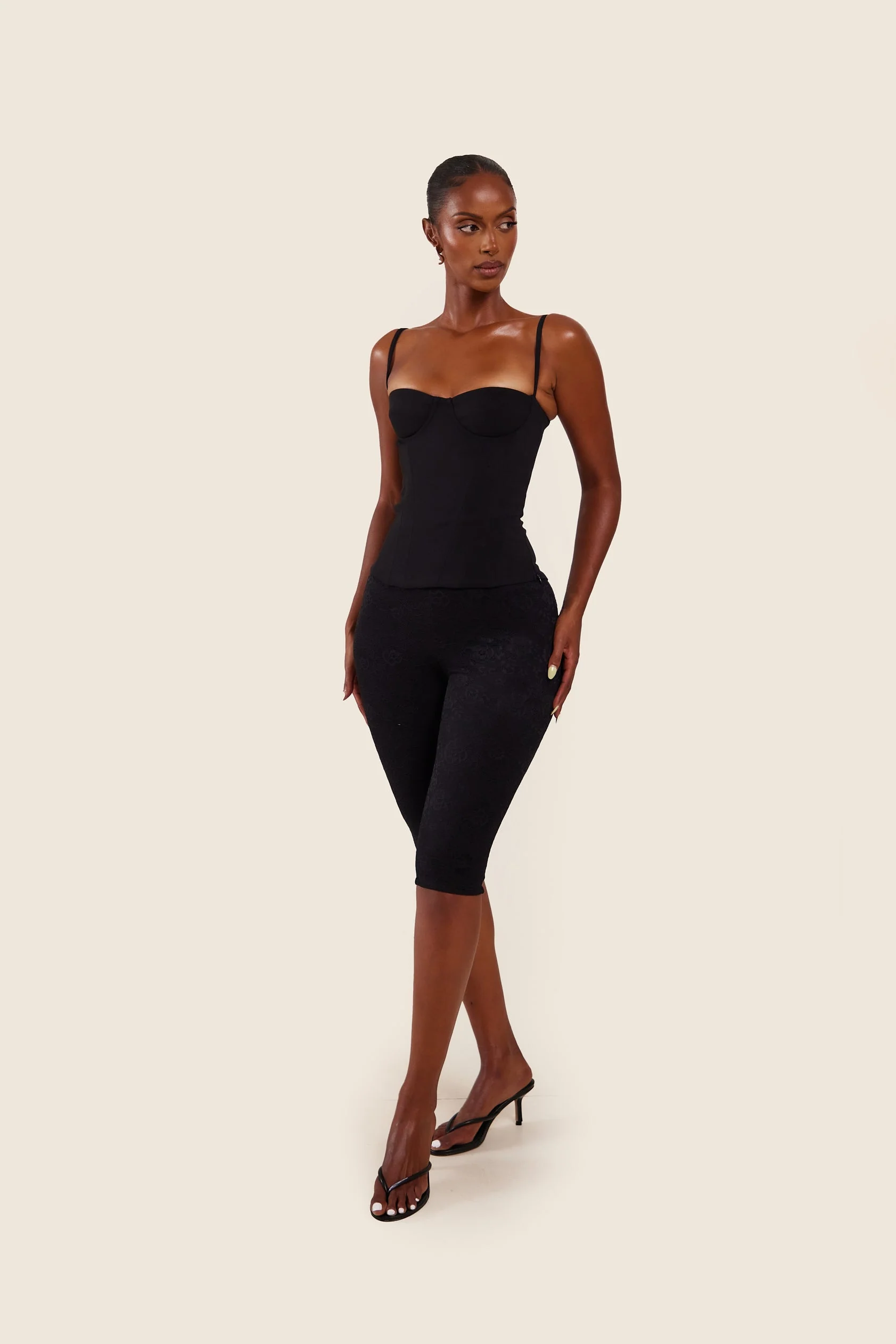 The Everly Corset in Black - Image 6