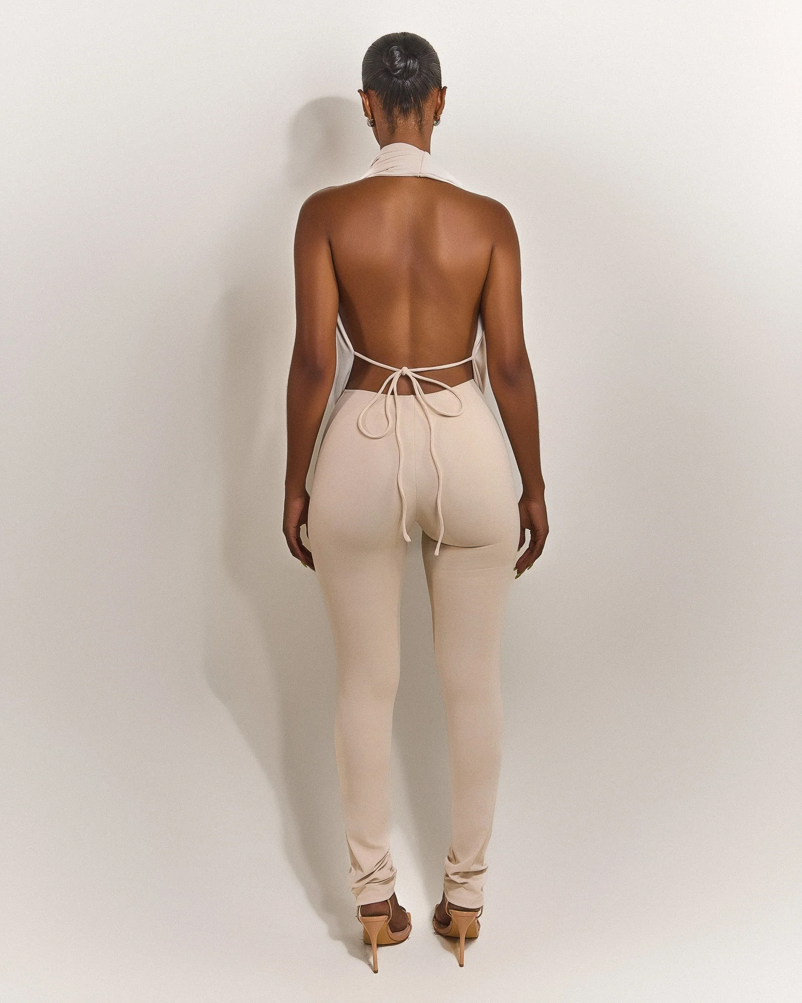 Leia Trousers in Stone - Image 4
