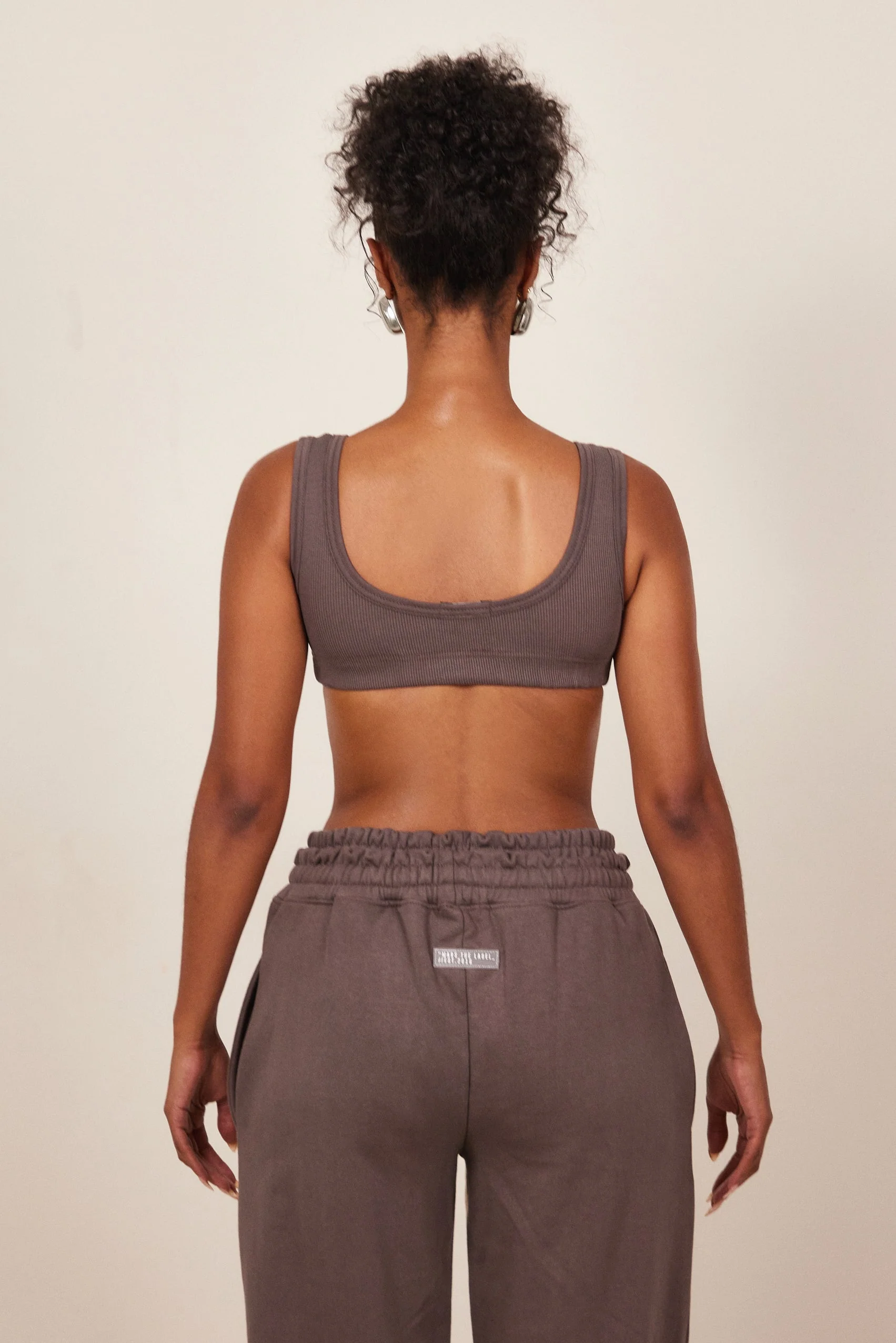 The Mars Ribbed Scoop Cropped Vest - Image 3