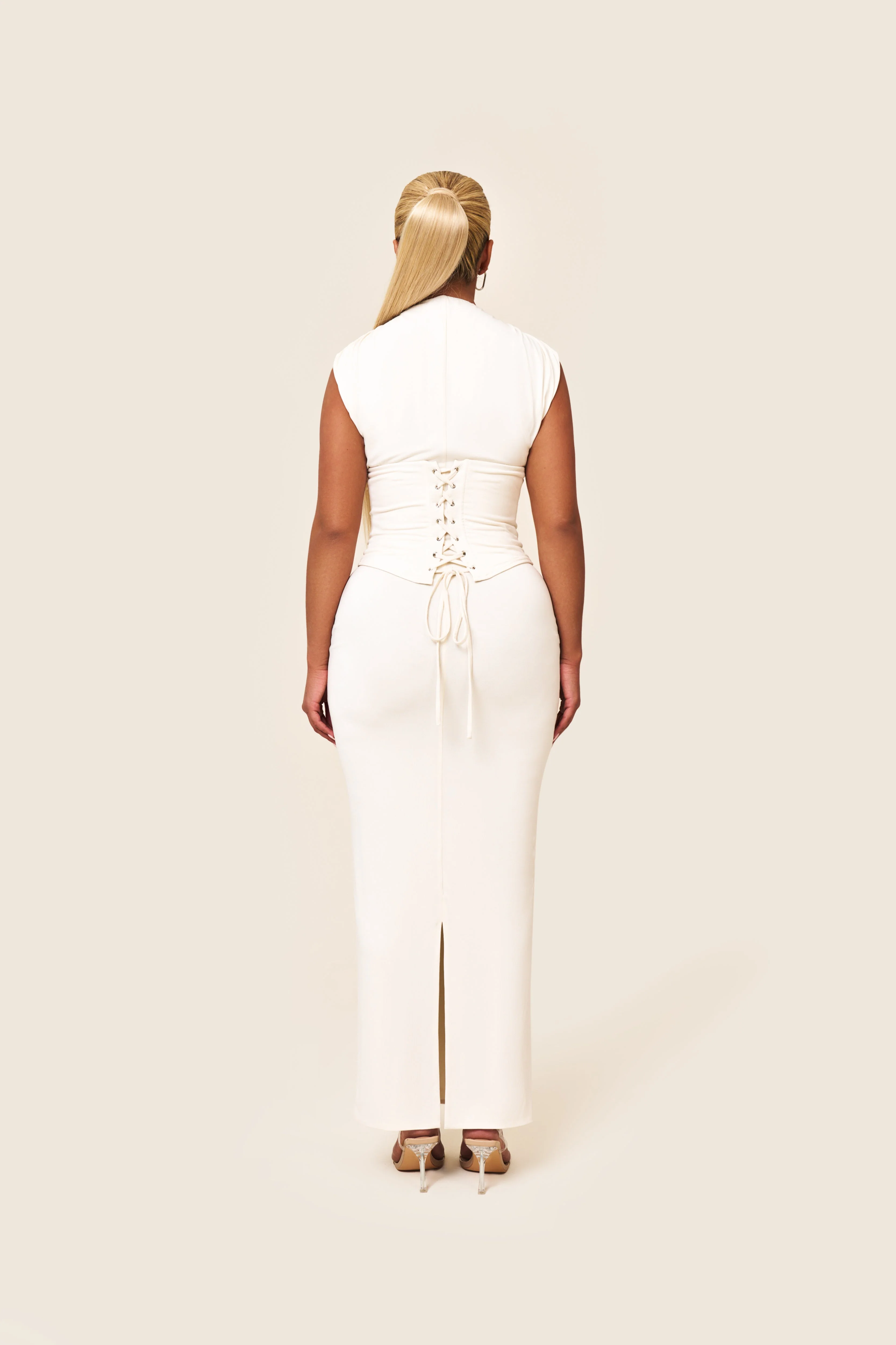The Sandra Maxi in Cream - Image 12