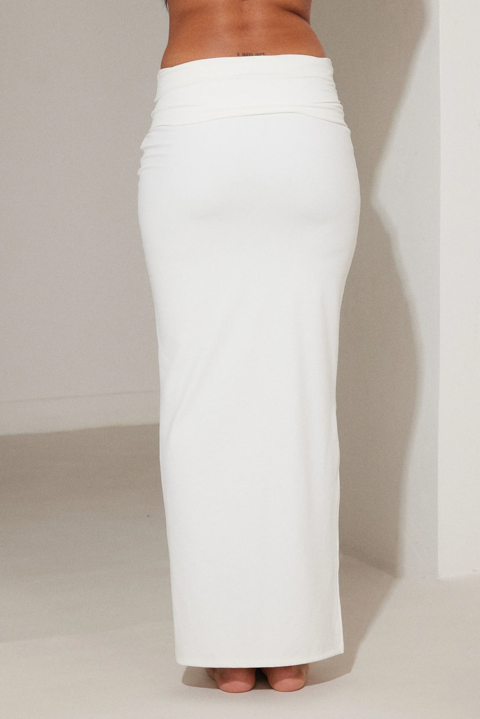 The Sculpt Foldover Maxi Skirt in White - Image 16