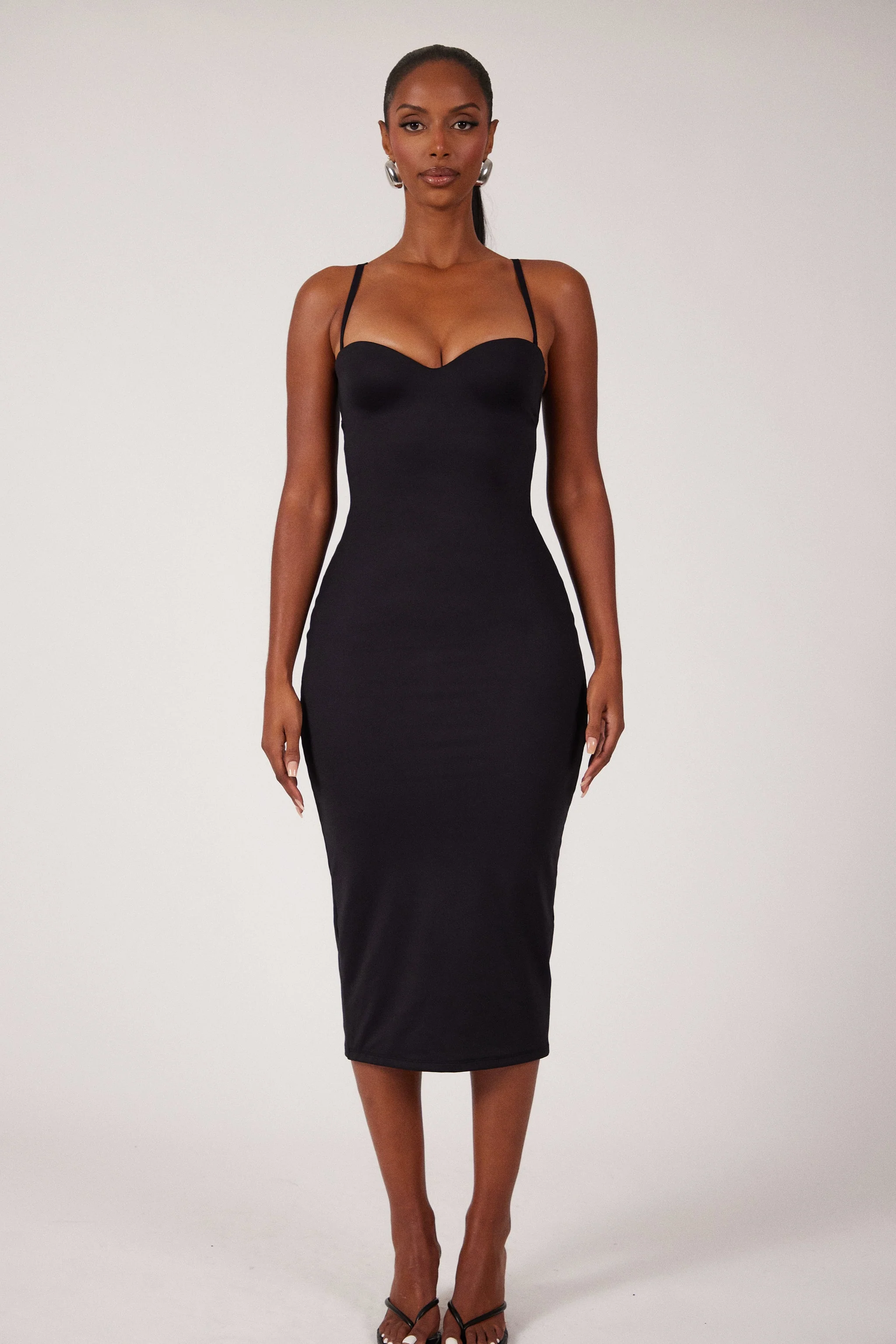 The Sculpt Midaxi in Black - Image 6