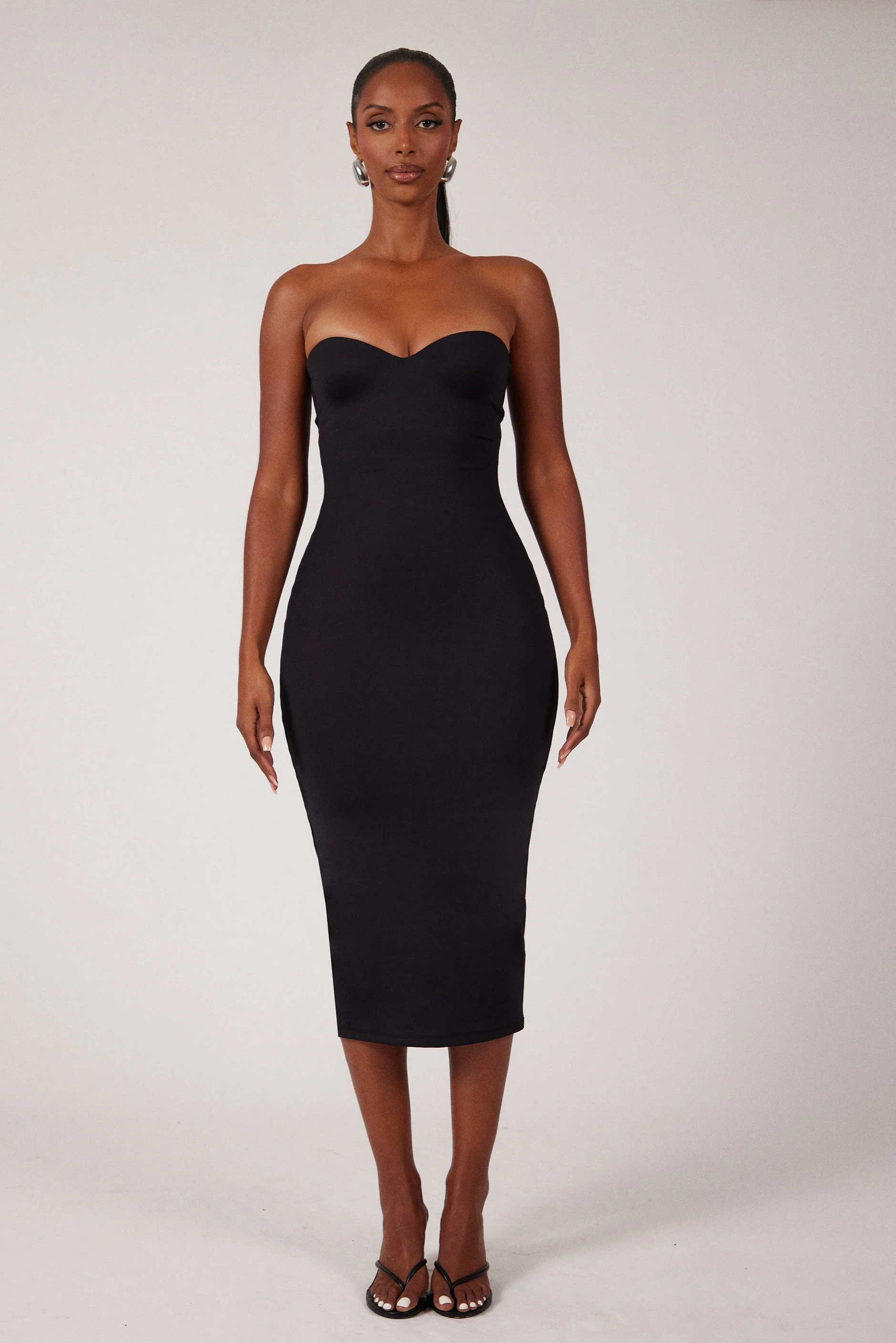 The Sculpt Midaxi in Black - Image 7