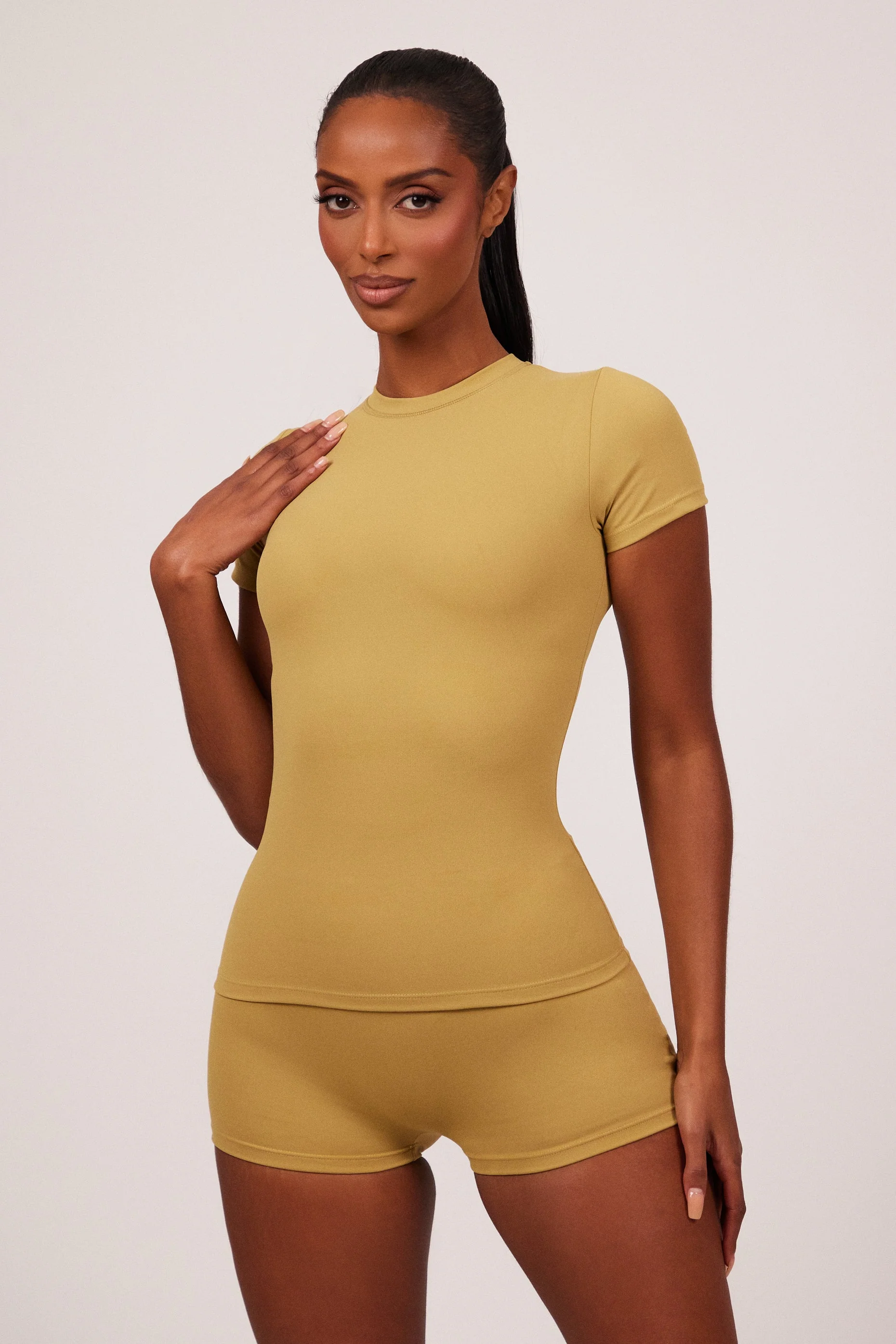 The Sculpt Short Sleeve Tee in Khaki - Image 5